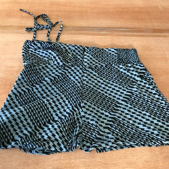 Kamohoalii Halter Top Women L Black Geometric Sleeveless Stretch Hawaiian 16526 - Picture 2 of 10